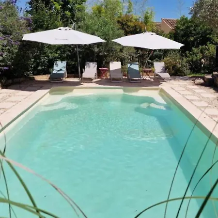 Mazet Piscine Proche Uzes Hébergement de vacances